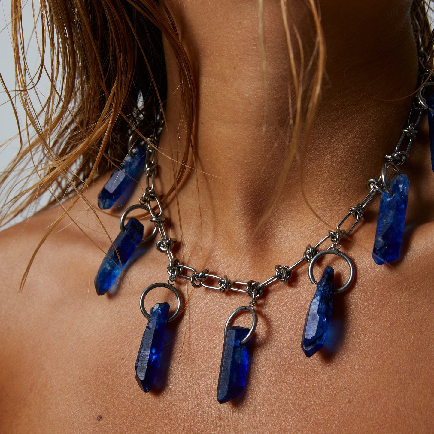 Collier Shade of Blue