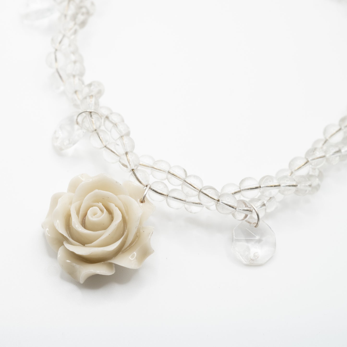 Collier White Rose
