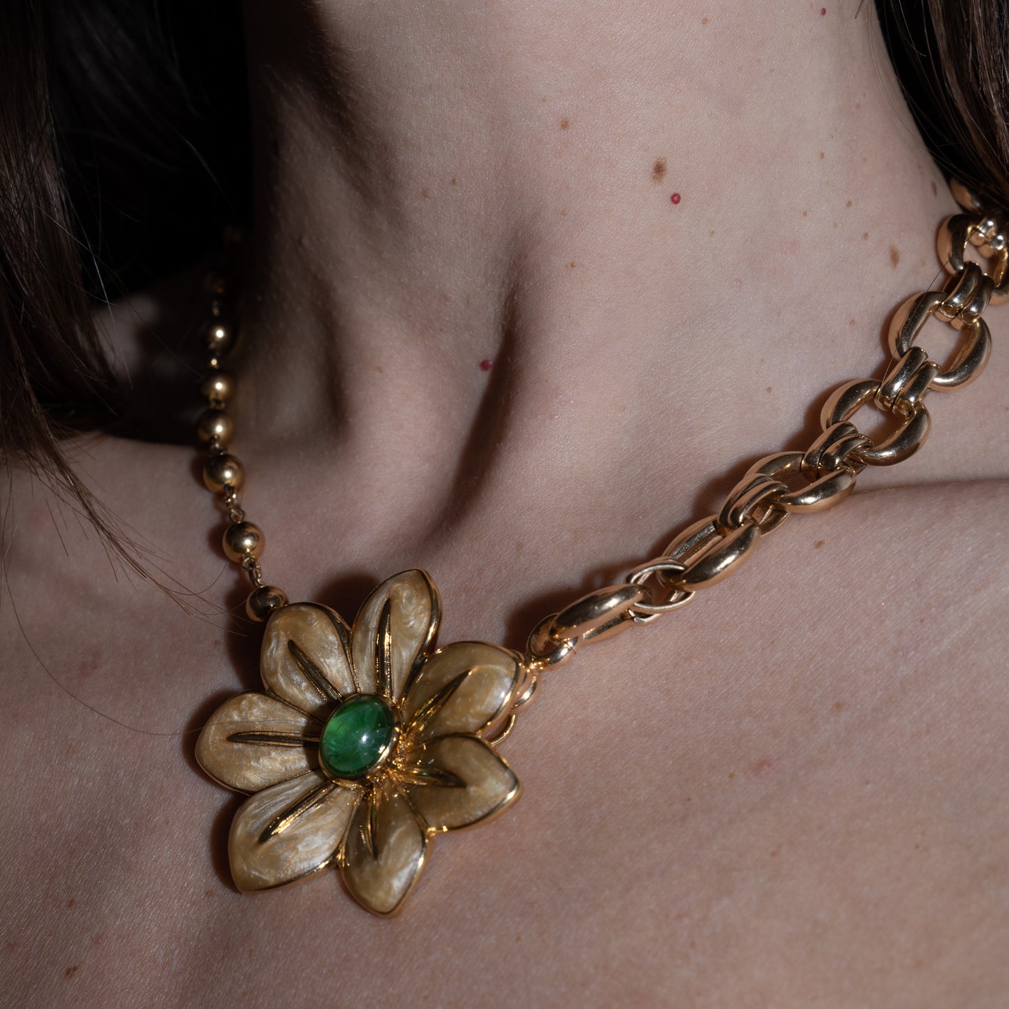 Collier Solar Bloom